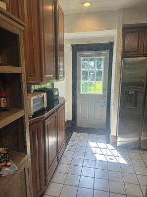 Interior - Spacious 5-bedroom house in brilliant Cincinnati with WiFi, AC (Cincinnati)