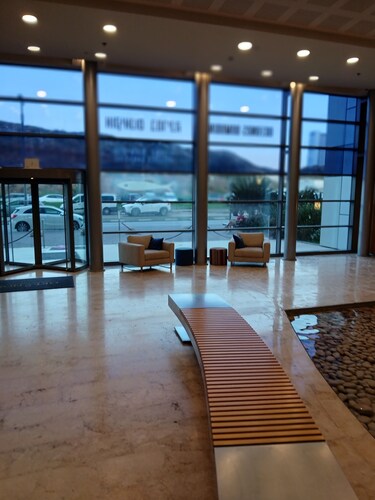 Charming 2-bedroom hotel in fabulous Herzliya with WiFi, AC, fitness room