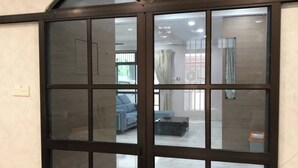 Property entrance - Cozy Johor Bahru Home With Family Room and Unblock Balcony View (Johor Bahru)