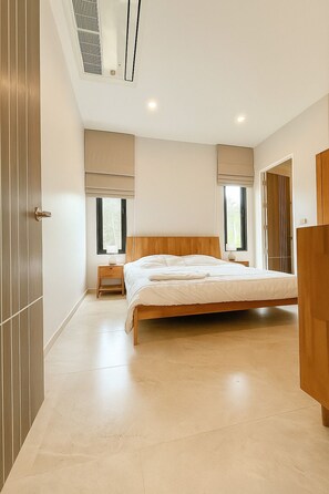 3 chambres, fer et planche à repasser, Wi-Fi gratuit