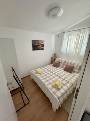Free WiFi, bed sheets - Apartment Didovi Dvori 2 with jacuzzi (Ražanac)