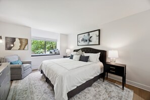 2 chambres, fer et planche à repasser, Wi-Fi gratuit, draps fournis