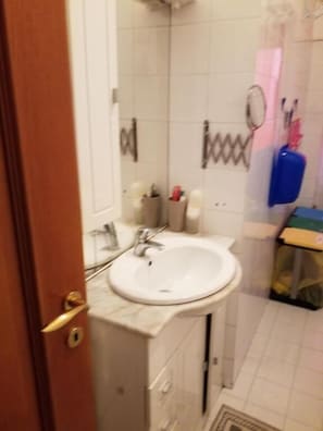 Economy Room, Balcony | Bathroom