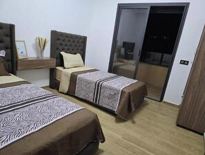 2 bedrooms