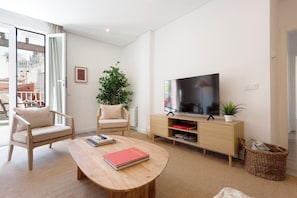 Appartement (4 Bedrooms) | Coin séjour