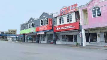 Esterni