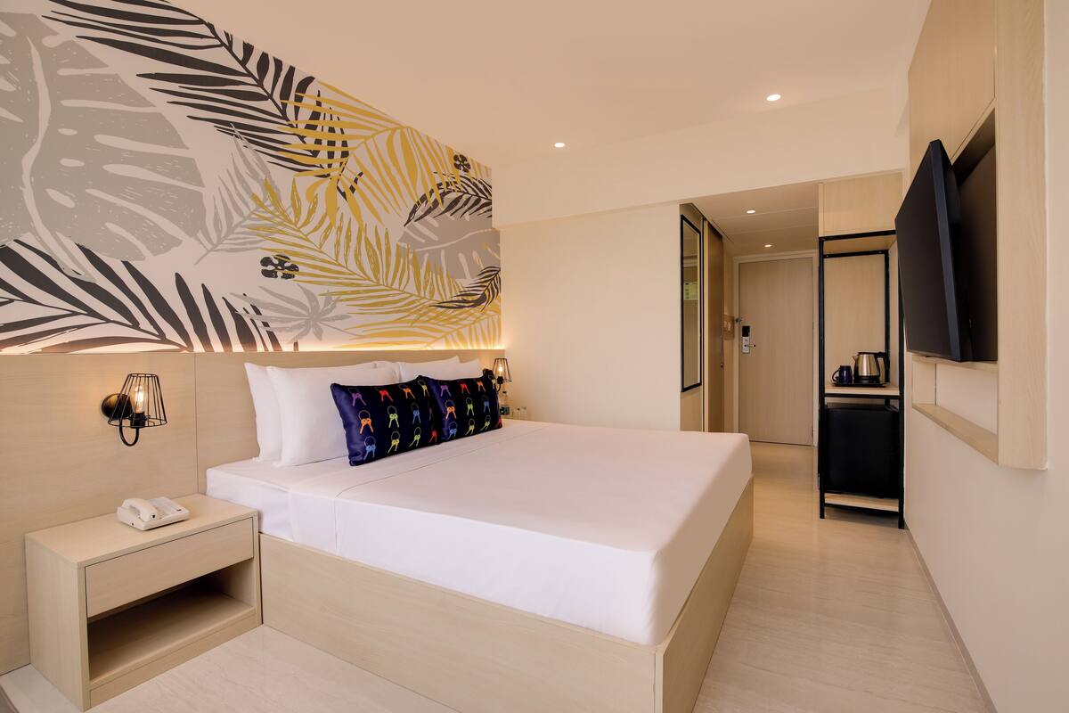 Standard Double Room | Free WiFi