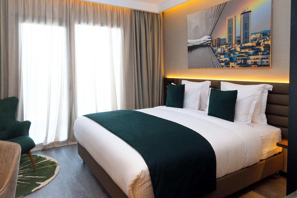 In-room safe, blackout curtains, soundproofing, iron/ironing board