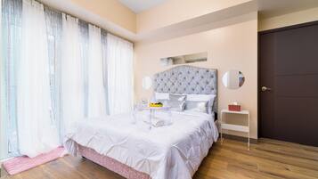 2 soverom, strykejern/-brett, wi-fi og sengetøy