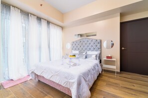 2 slaapkamers, een strijkplank/strijkijzer, wifi, beddengoed