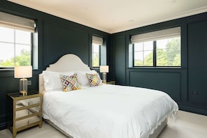 House | 8 bedrooms, Internet - Luxury 8-bed Retreat w Pool Gym Tennis (Chichester)