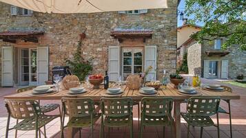 Ristorazione all'aperto