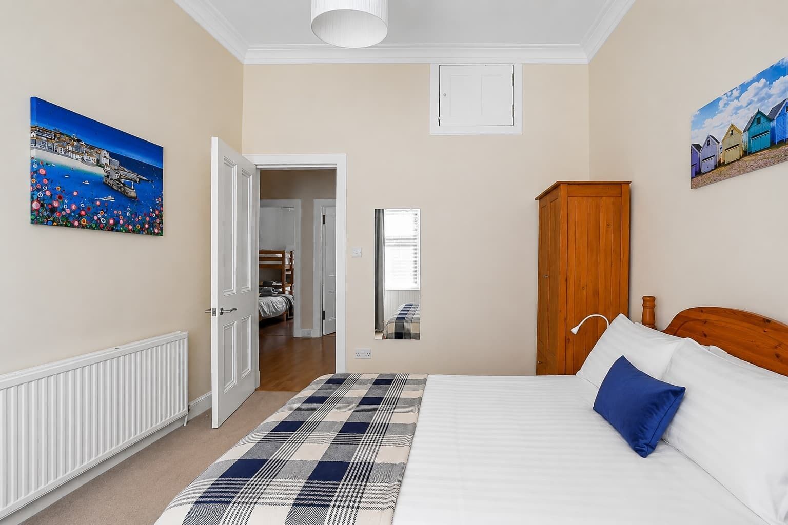 2 Schlafzimmer, Bügeleisen/Bügelbrett, Reisekinderbett, WLAN