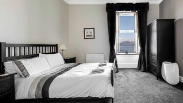 2 bedrooms, iron/ironing board, travel cot, WiFi