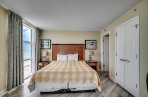 3 chambres, fer et planche à repasser, Wi-Fi gratuit, draps fournis