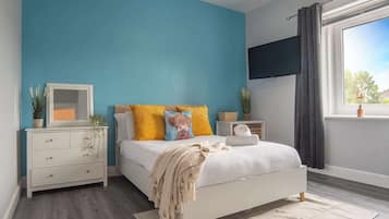 4 chambres, bureau, fer et planche Ă repasser, Wi-Fi