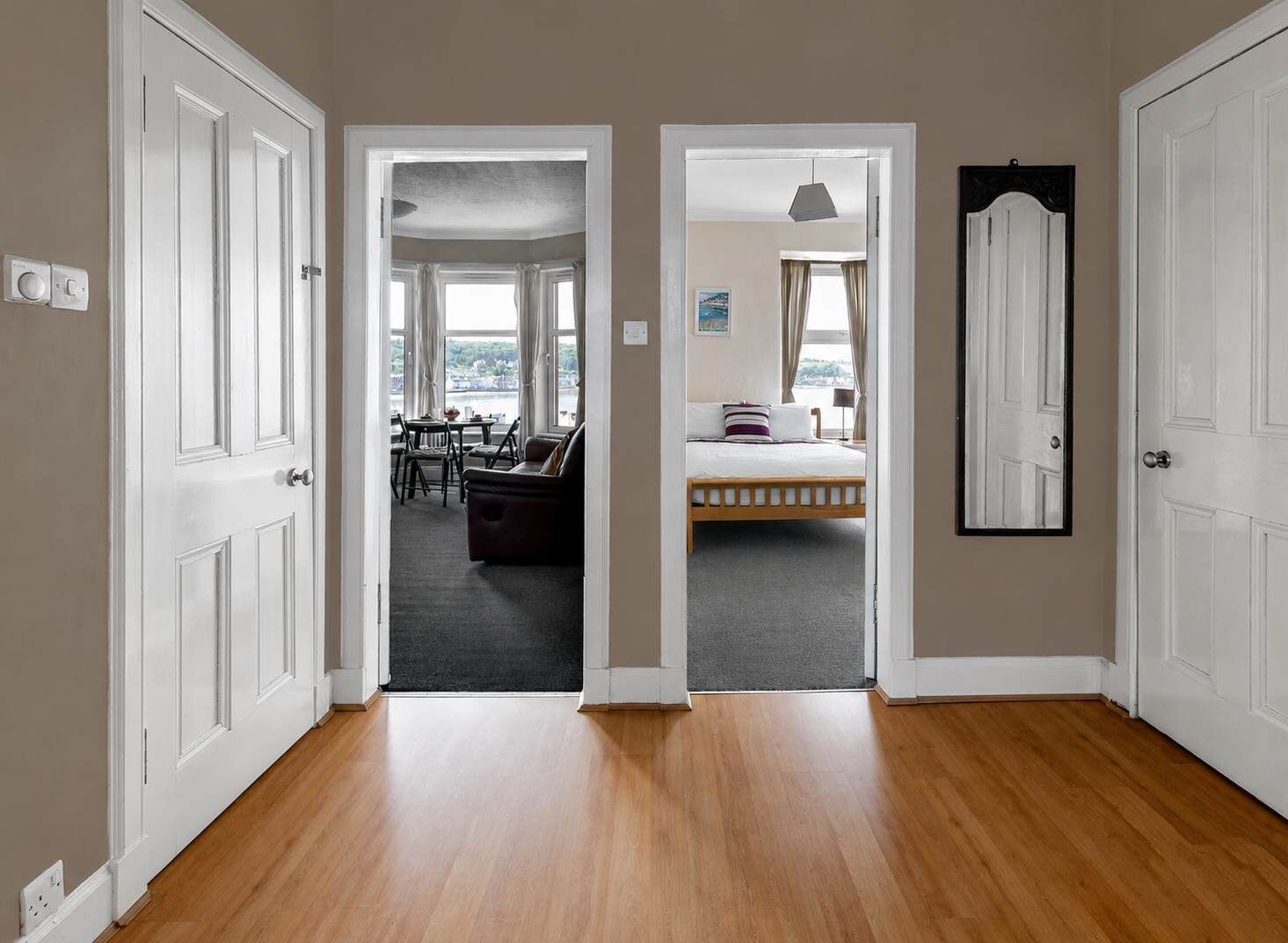 2 bedrooms, iron/ironing board, WiFi