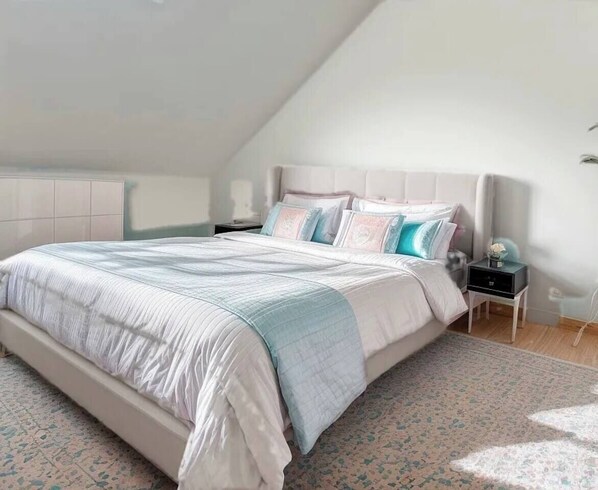 1 chambre, fer et planche à repasser, lit parapluie, Wi-Fi