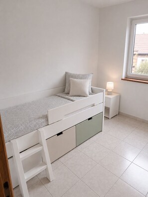 4 Schlafzimmer, Bügeleisen/Bügelbrett, WLAN, Bettwäsche