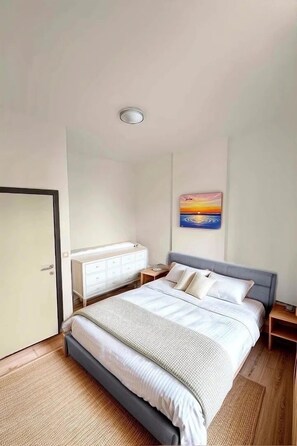 2 bedrooms, iron/ironing board, travel crib, WiFi