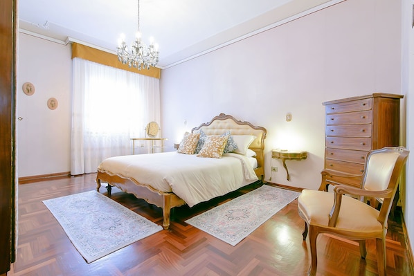 2 chambres, accès au Wi-Fi (inclus), literie fournie