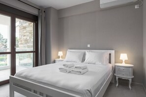 4 chambres, fer et planche à repasser, Wi-Fi gratuit, draps fournis