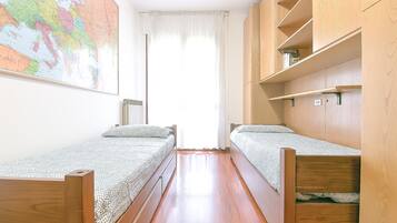 3 Schlafzimmer, Bügeleisen/Bügelbrett, kostenloses WLAN, Bettwäsche