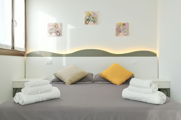 2 bedrooms, free WiFi, bed sheets
