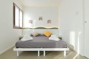 3 chambres, Wi-Fi gratuit, draps fournis