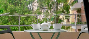 Queen Home Bianca - Two Bedroom Apartment, Sleeps 6