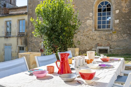 Gîte du Val d’Egray – Charming House with Garden in Champdeniers