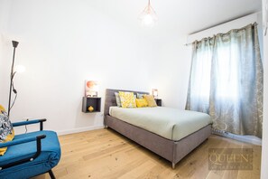 Free WiFi, bed sheets - Queen Home Bologna Exhibithion (Bologna)