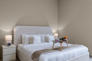 1 chambre, coffre-fort, fer et planche à repasser