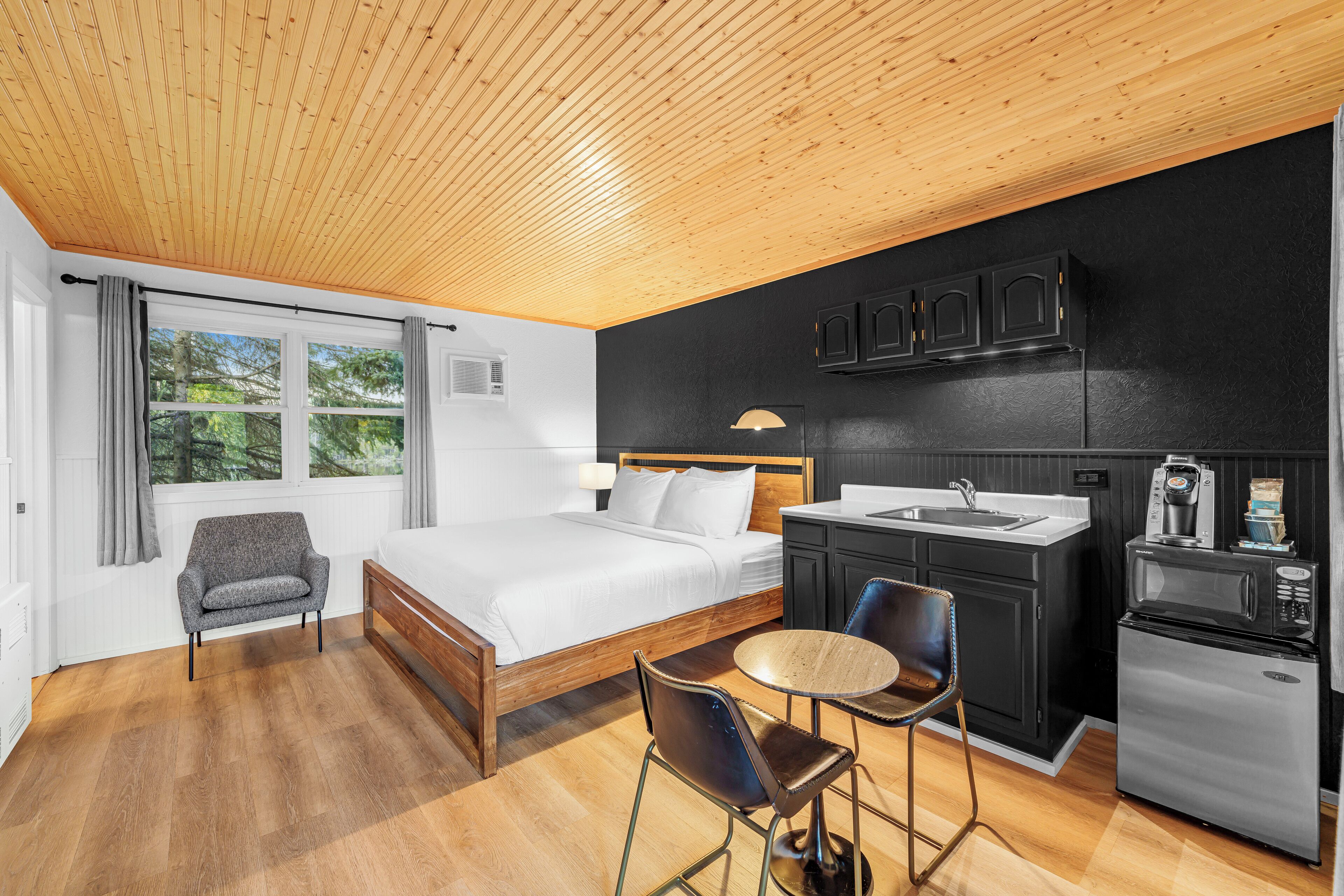 Come Stay At Placid Bay For Amazing Views! - Lake Placid, NY