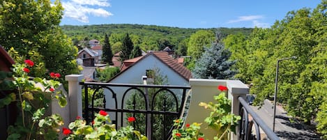 Familienzimmer, Blick auf die Anlage | Blick auf die Anlage