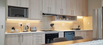 Montblanc-Cottage Charming 3-bedroom house in enchanting Stellenbosch with WiFi