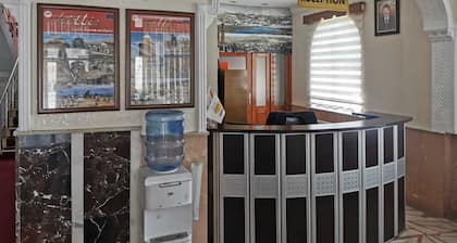 Şark Mermer Otel