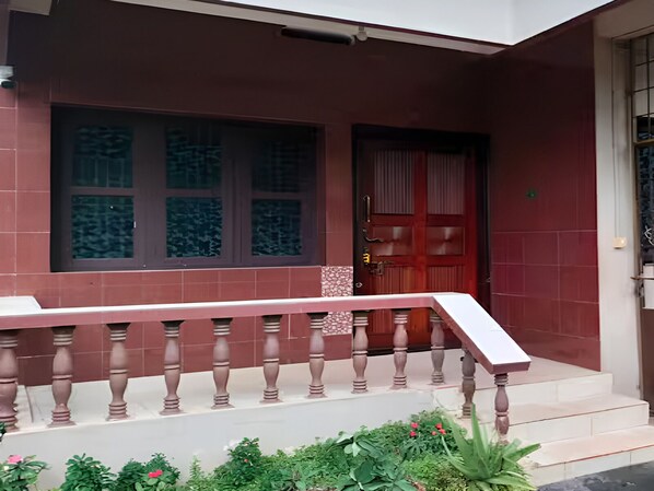 Exterior detail - Soothing 2-bedroom apartment in Mangalore (Mangalore,)