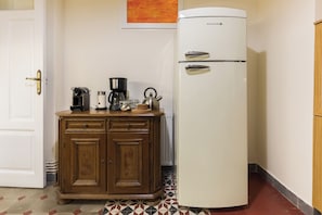 Departamento, 3 habitaciones, se aceptan mascotas | Cocina privada | Cafetera de espresso, tetera eléctrica y tostadora 
