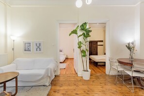 Blackout drapes, iron/ironing board, free WiFi