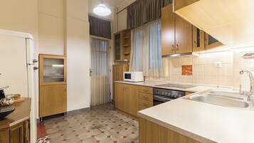 Apartemen, 3 kamar tidur, Hewan Peliharaan Diizinkan | Dapur pribadi | Mesin espresso, ketel listrik, dan pemanggang roti