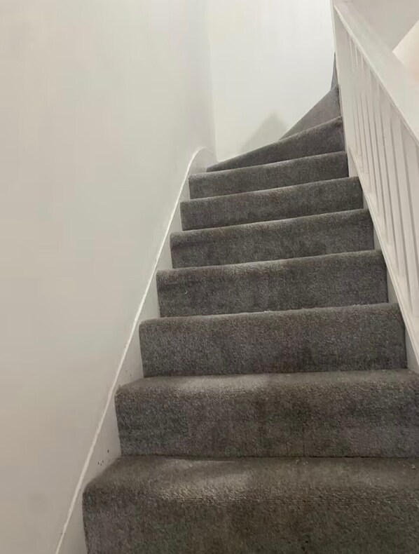 Interior - London Blissful Retreat - 4 Bedroom House (London)