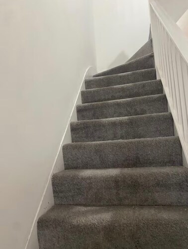 London Blissful Retreat - 4 Bedroom House