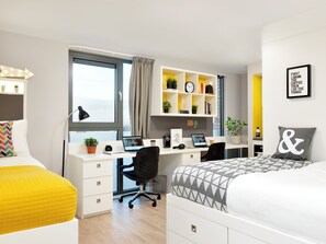Free WiFi, bed sheets - For Students Only Studios at SC Edinburgh (Edinburgh)
