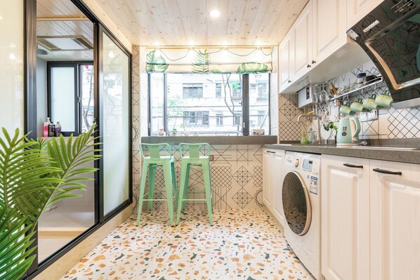 Suite | Private kitchenette