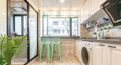 Shanghai Hills&XING 1881 Homestay