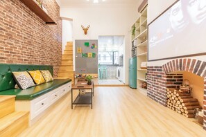 Suite | Wohnzimmer | Fernseher