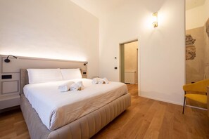 1 chambre, bureau, fer et planche à repasser, Wi-Fi gratuit