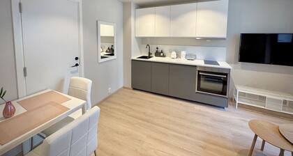 Smart & Central - New Renovated