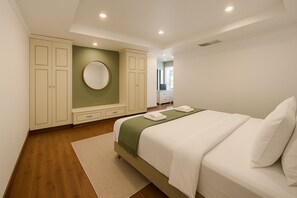 In-room safe, free WiFi, bed sheets - Abode Hua Hin (Hua Hin)